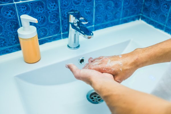 Aménagement deuxième salle de bains : avantages et coûts à connaître